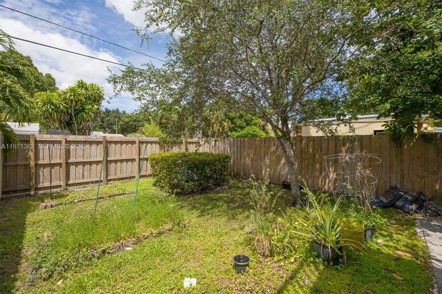 619 SW 17th St 619, Fort Lauderdale, FL 33315