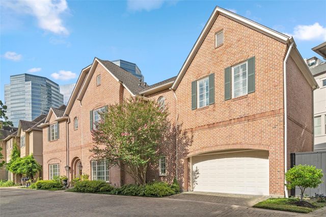 107 Wynden Trace Lane, Houston, TX 77056
