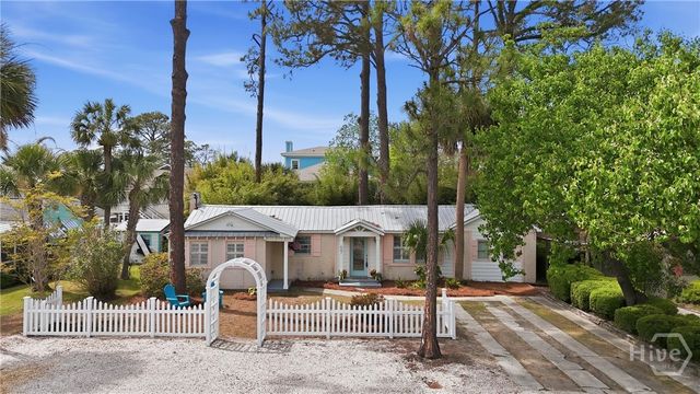 607 Jones Avenue, Tybee Island, GA 31328
