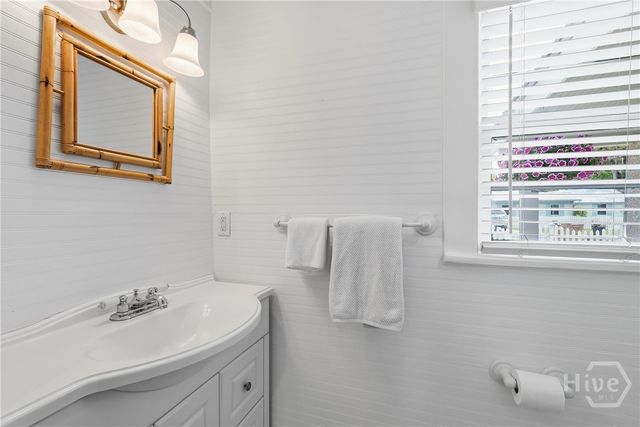 607 Jones Avenue, Tybee Island, GA 31328