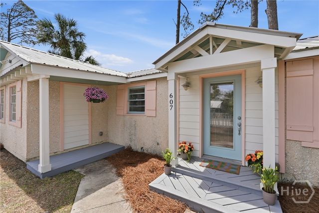 607 Jones Avenue, Tybee Island, GA 31328