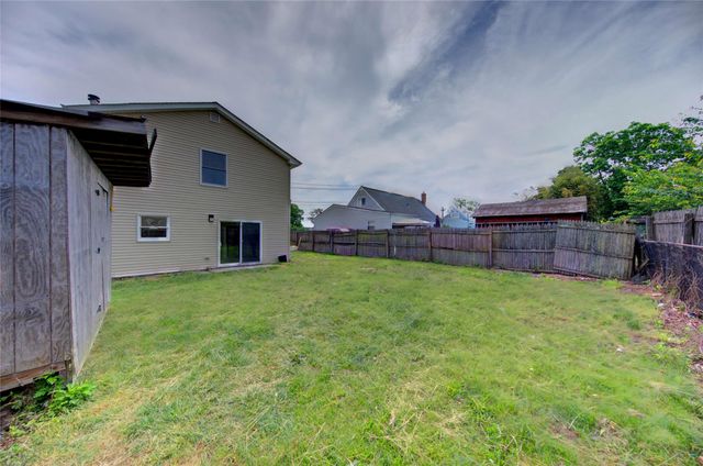 62 S 21st Street, Wyandanch, NY 11798