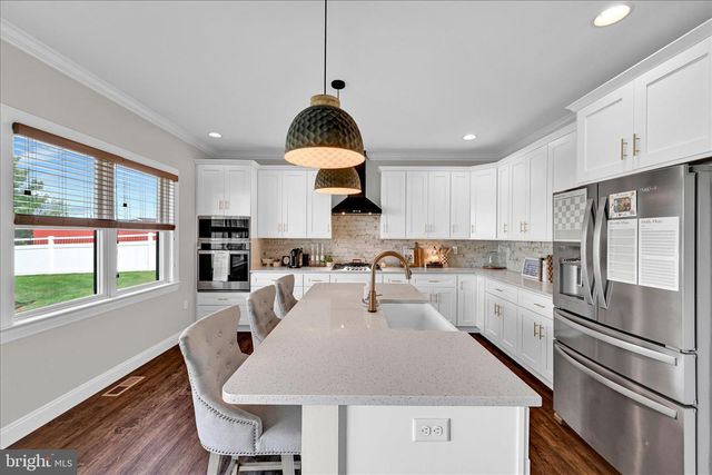 643 RIDGEVIEW RD S, Elizabethtown, PA 17022