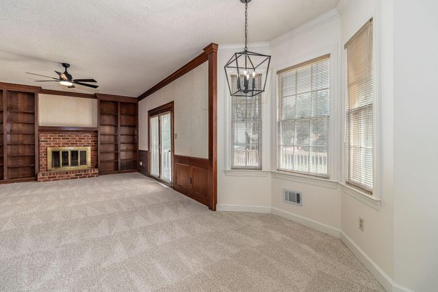 4212 Knollcrest Circle S, Martinez, GA 30907