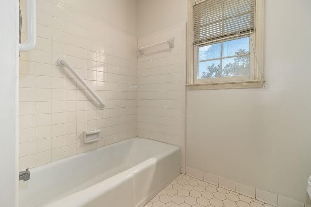 4212 Knollcrest Circle S, Martinez, GA 30907