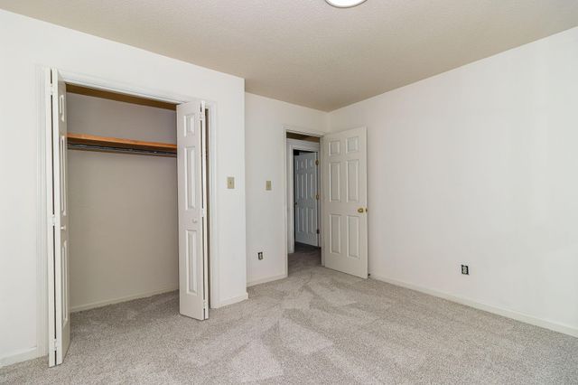 4212 Knollcrest Circle S, Martinez, GA 30907