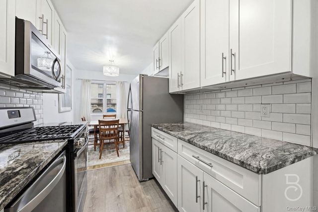 30-25 34th Street, Astoria, NY 11103