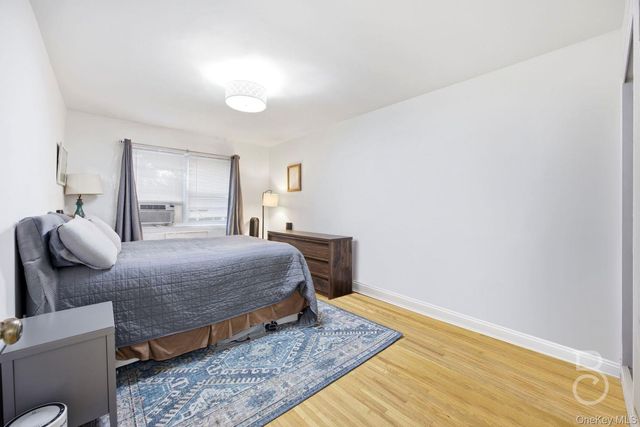 30-25 34th Street, Astoria, NY 11103
