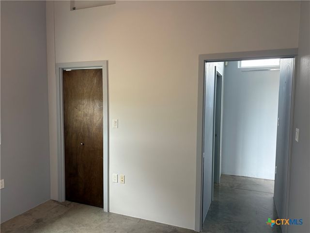 539 County Road 2001, Lampasas, TX 76550