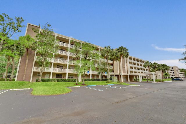 1100 NW 87th Avenue 208, Coral Springs, FL 33071