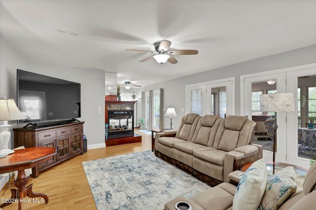310 Milton Court, Sneads Ferry, NC 28460