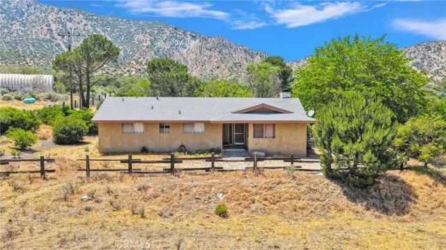 5500 Oil Well Road, Phelan, CA 92371