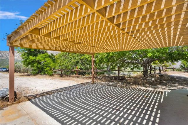5500 Oil Well Road, Phelan, CA 92371