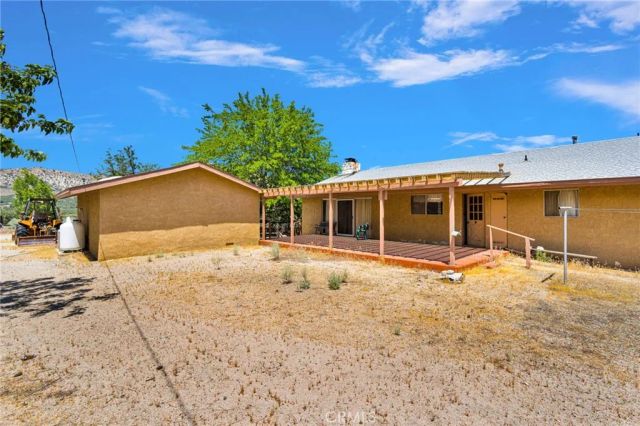 5500 Oil Well Road, Phelan, CA 92371