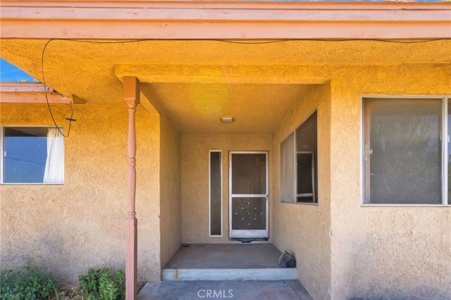 5500 Oil Well Road, Phelan, CA 92371