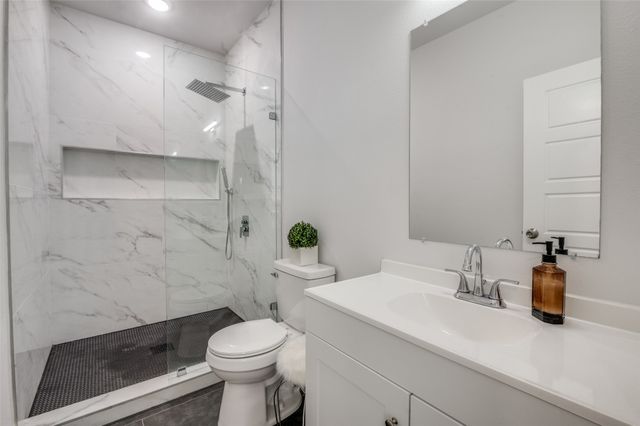 2325 Budd Street, Dallas, TX 75215