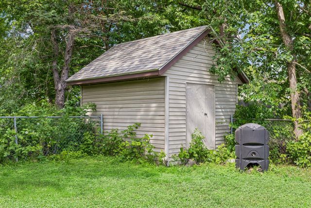 711 Saint Croix Street N, Hudson, WI 54016