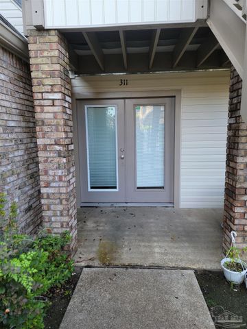 7150 Plantation Rd 311, Pensacola, FL 32504