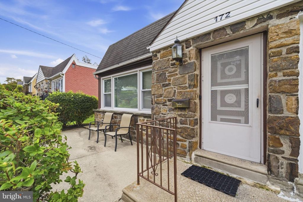 172 JUNIPER RD, HAVERTOWN, PA 19083 — photo 4