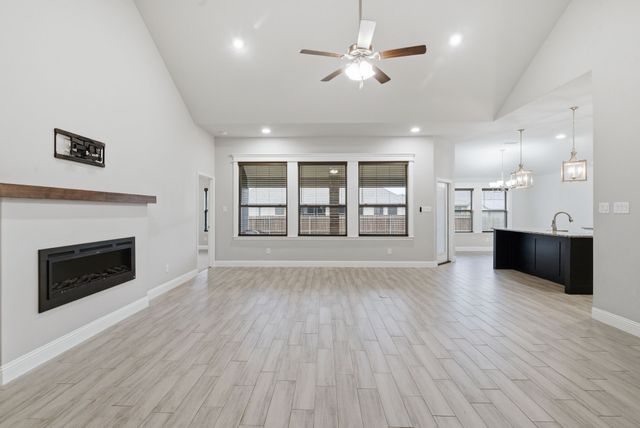 972 Sam Street, Springtown, TX 76082