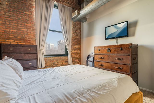 1632 S Indiana Avenue 302, Chicago, IL 60616