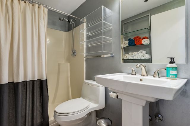 1632 S Indiana Avenue 302, Chicago, IL 60616