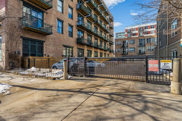 1632 S Indiana Avenue 302, Chicago, IL 60616