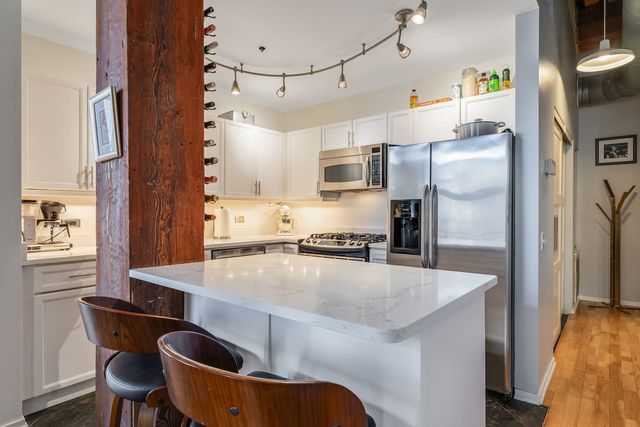 1632 S Indiana Avenue 302, Chicago, IL 60616