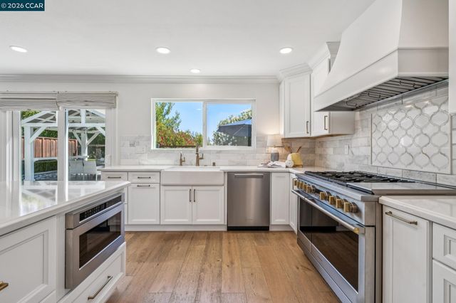 135 Tenby Terrace, Danville, CA 94506