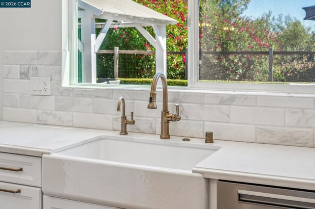 135 Tenby Terrace, Danville, CA 94506