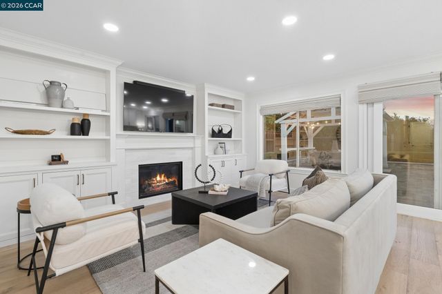 135 Tenby Terrace, Danville, CA 94506