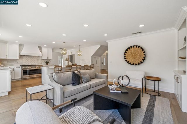 135 Tenby Terrace, Danville, CA 94506