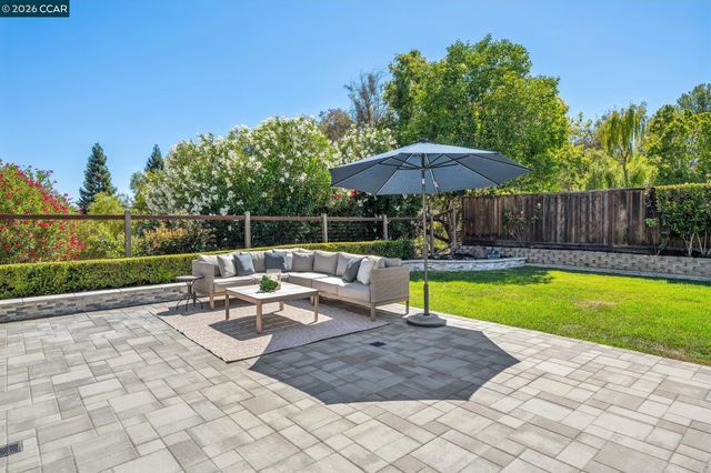 135 Tenby Terrace, Danville, CA 94506
