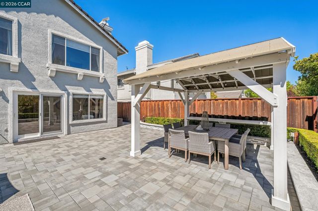 135 Tenby Terrace, Danville, CA 94506