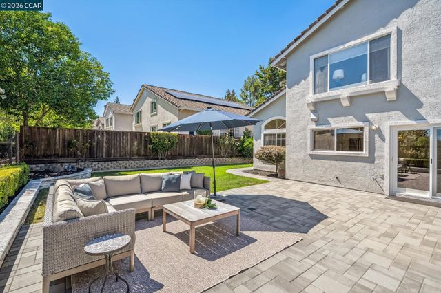 135 Tenby Terrace, Danville, CA 94506