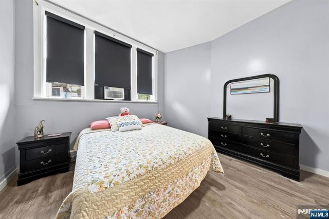 1425 48th Street, North Bergen, NJ 07047