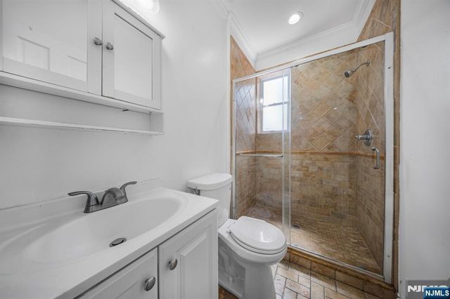1425 48th Street, North Bergen, NJ 07047