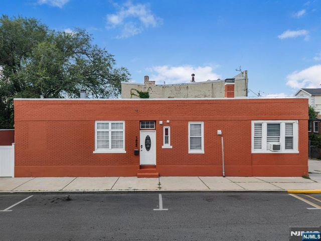 1425 48th Street, North Bergen, NJ 07047