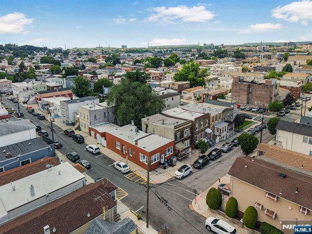 1425 48th Street, North Bergen, NJ 07047