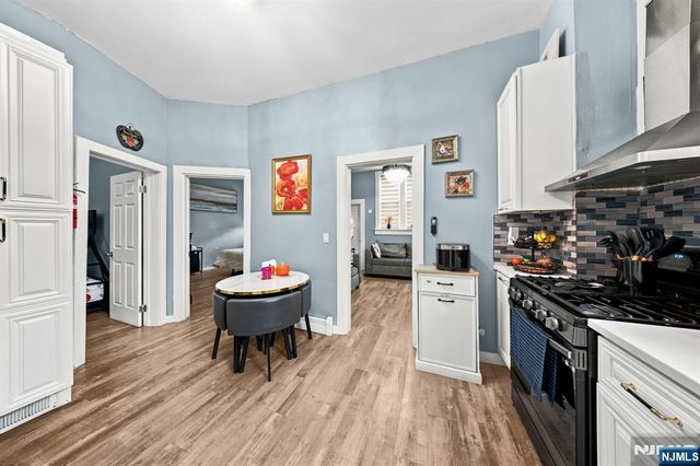 1425 48th Street, North Bergen, NJ 07047