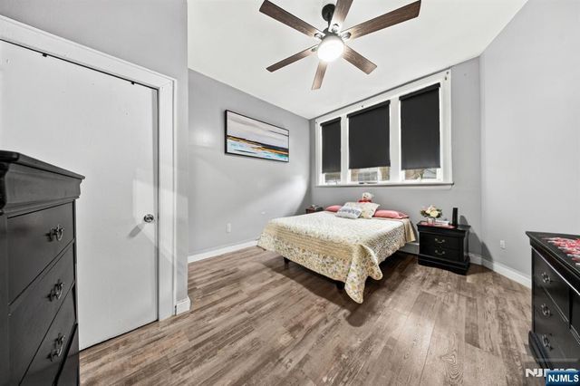 1425 48th Street, North Bergen, NJ 07047