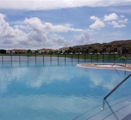 17102 SW 95th Ter 0, Miami, FL 33196