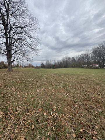 405 College St, Portland, TN 37148