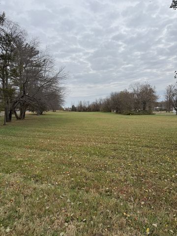 405 College St, Portland, TN 37148