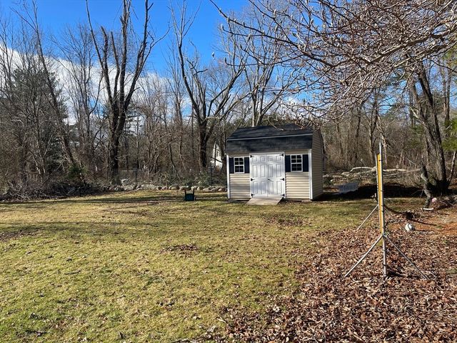 857 South St, Bridgewater, MA 02324