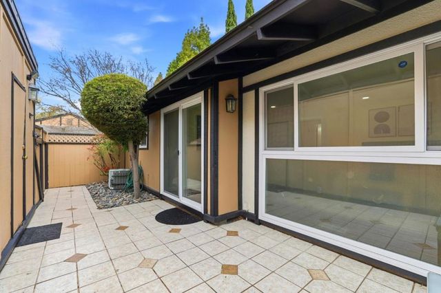 1204 Blackberry Terrace, Sunnyvale, CA 94087