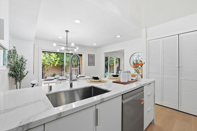 1204 Blackberry Terrace, Sunnyvale, CA 94087