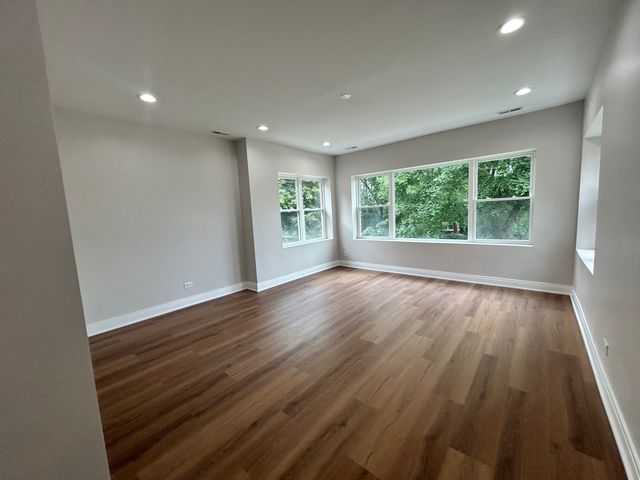 7546 S Wentworth Avenue 1, Chicago, IL 60620