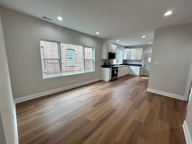 7546 S Wentworth Avenue 1, Chicago, IL 60620