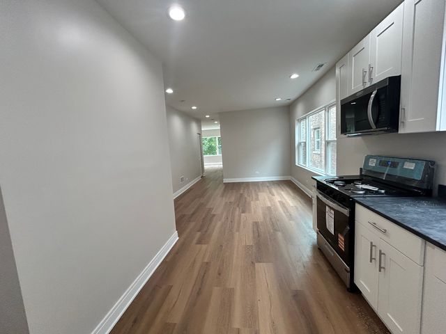 7546 S Wentworth Avenue 1, Chicago, IL 60620